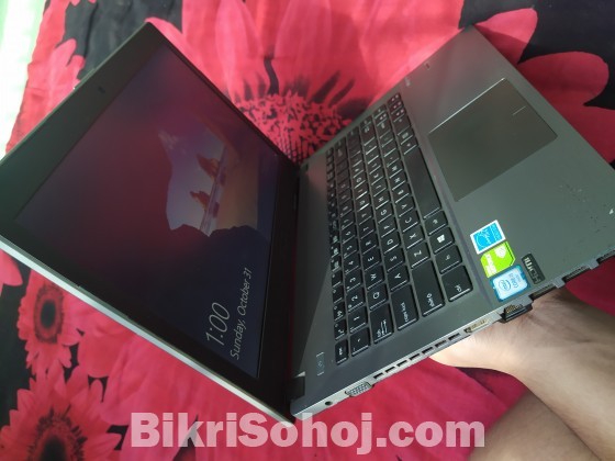 ASUS Laptop Core i5-6GEN 8GB RAM 520 Graphics